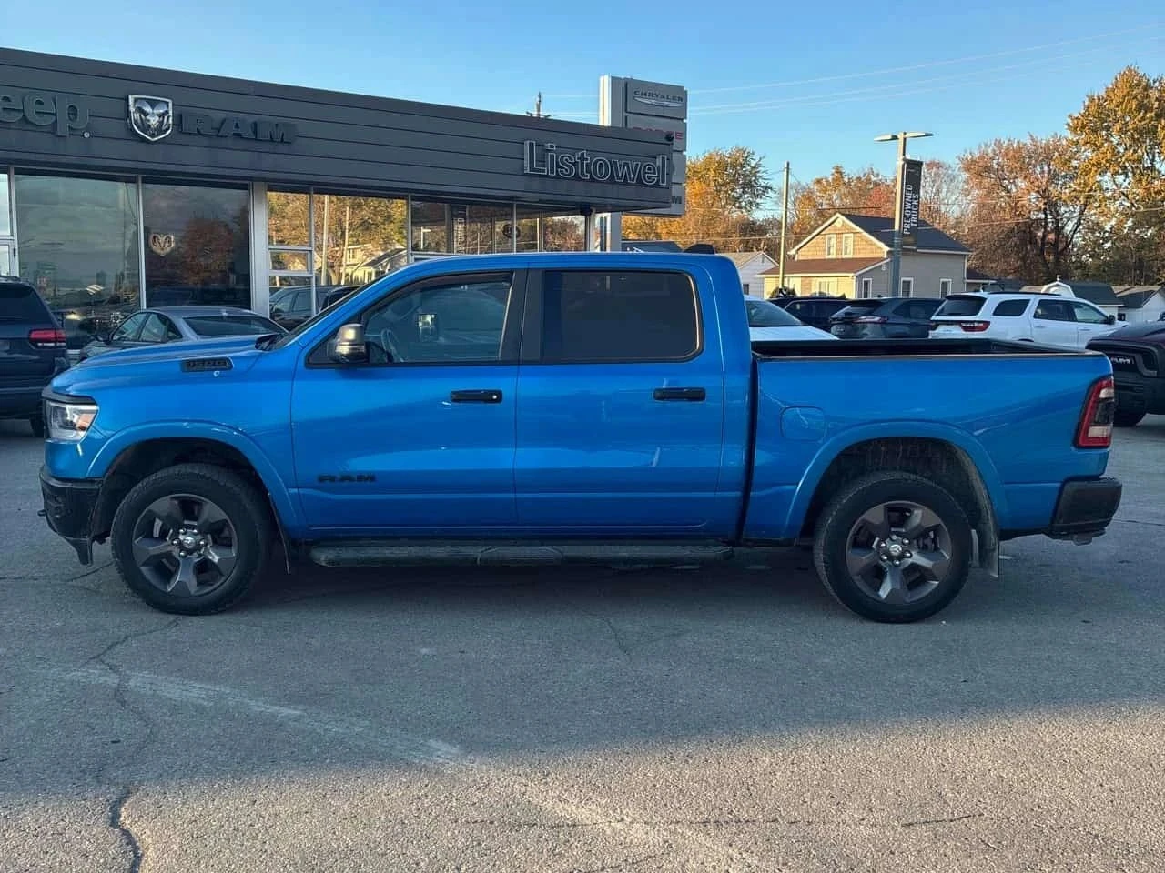 Dodge RAM 1500, снимка 2 - Автомобили и джипове - 56686544