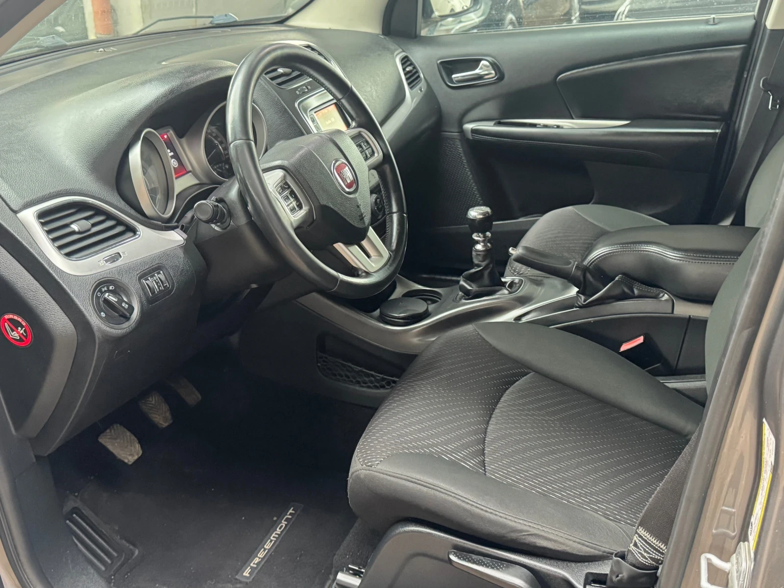 Fiat Freemont 2.0 -D., снимка 7 - Автомобили и джипове - 56713072