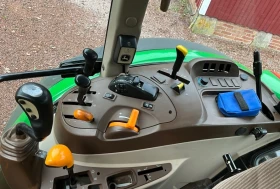 Трактор John Deere 5720, снимка 14
