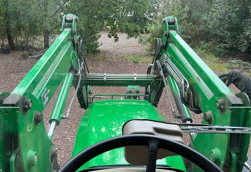 Трактор John Deere 5720, снимка 15 - Селскостопанска техника - 54912923