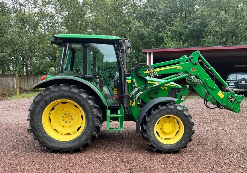 Трактор John Deere 5720, снимка 5 - Селскостопанска техника - 54912923