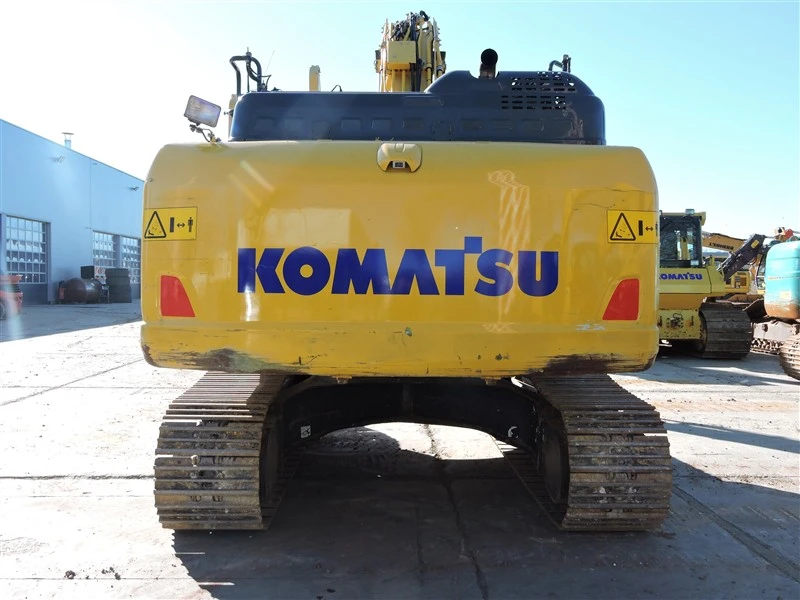 Багер Komatsu PC 210 LCi-11 + GPS ЛИЗИНГ, снимка 14 - Индустриална техника - 53732765
