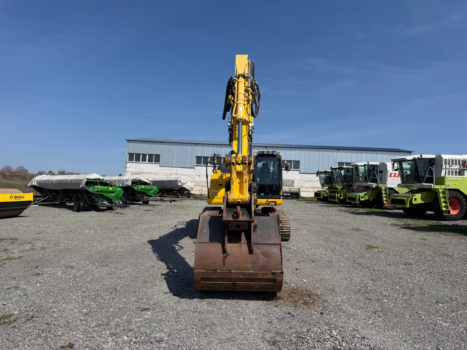 Багер Komatsu PC 210 LCi-11 + GPS ЛИЗИНГ, снимка 2 - Индустриална техника - 53732765