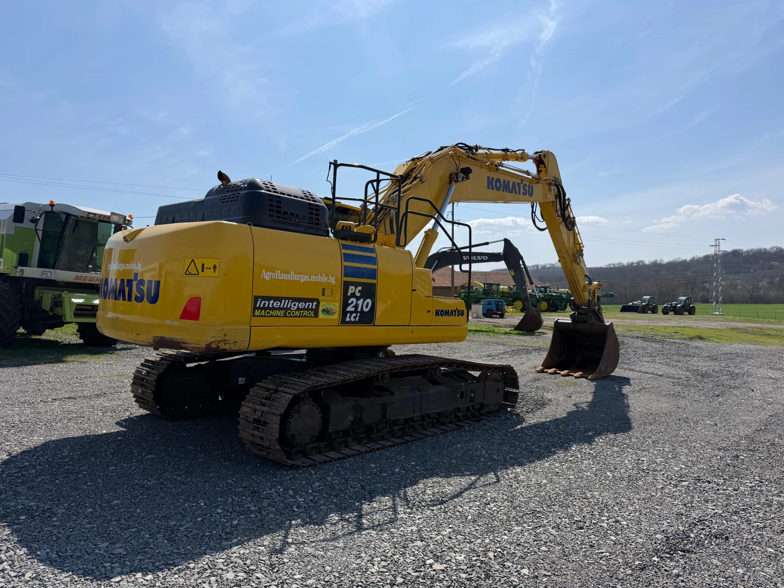 Багер Komatsu PC 210 LCi-11 + GPS ЛИЗИНГ, снимка 7 - Индустриална техника - 53732765