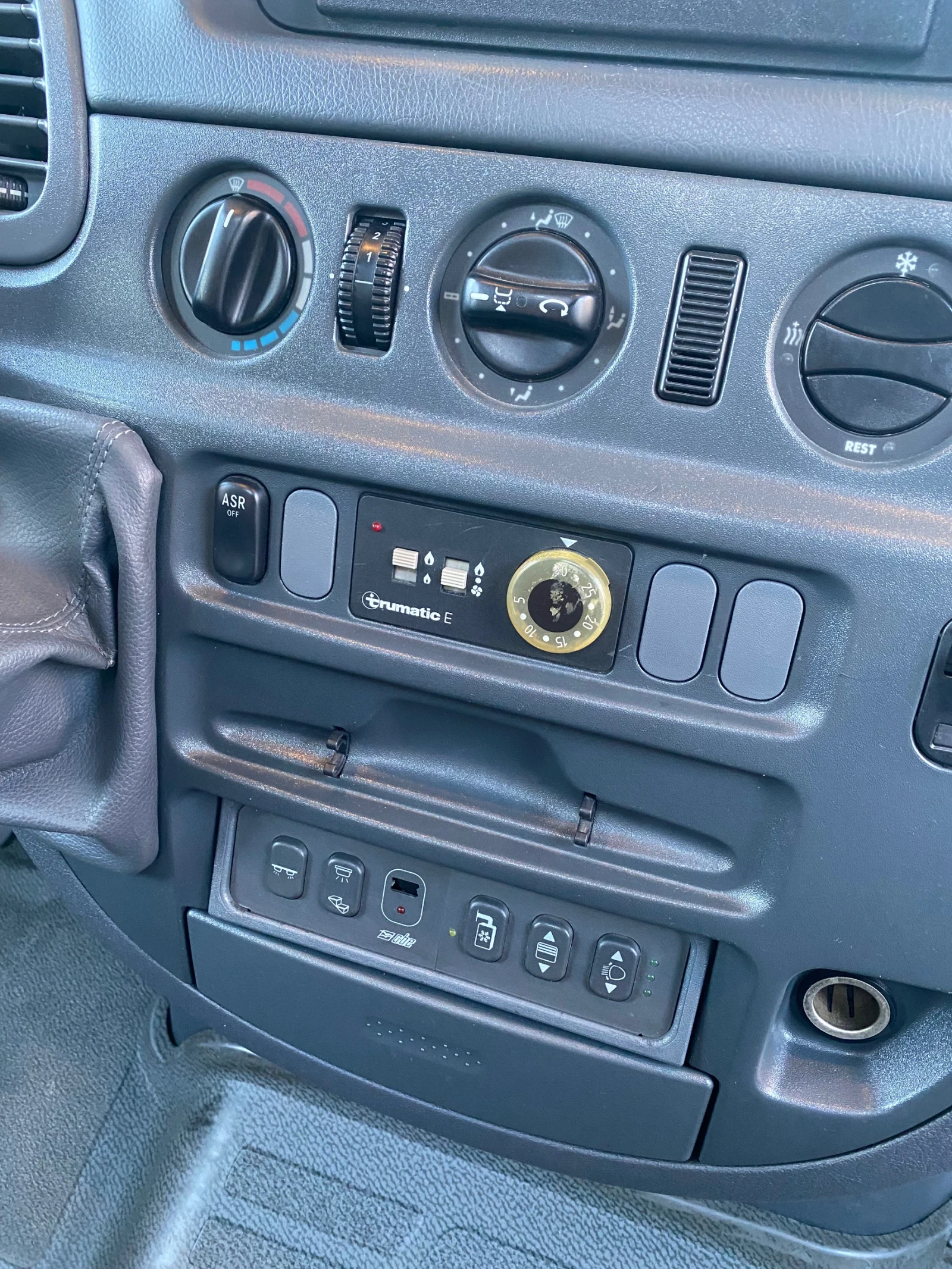 ������ Euramobil EURAMOBIL 636LS MERCEDES | Mobile.bg � ����������� 11