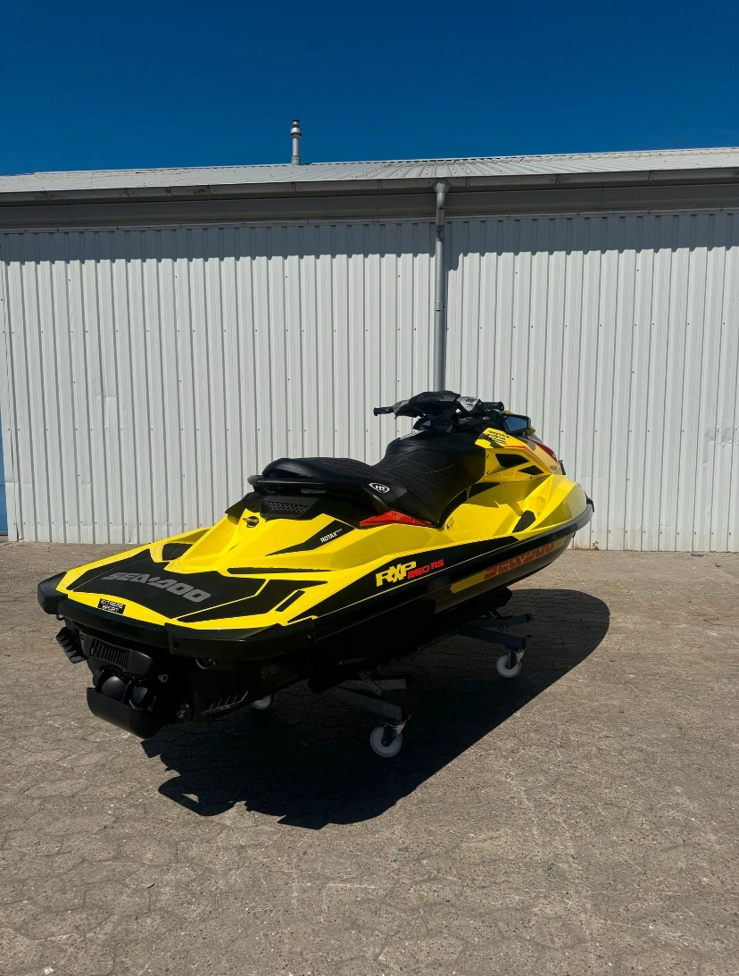 Джет Bombardier Sea Doo Seadoo RXP 260RS - изображение 2