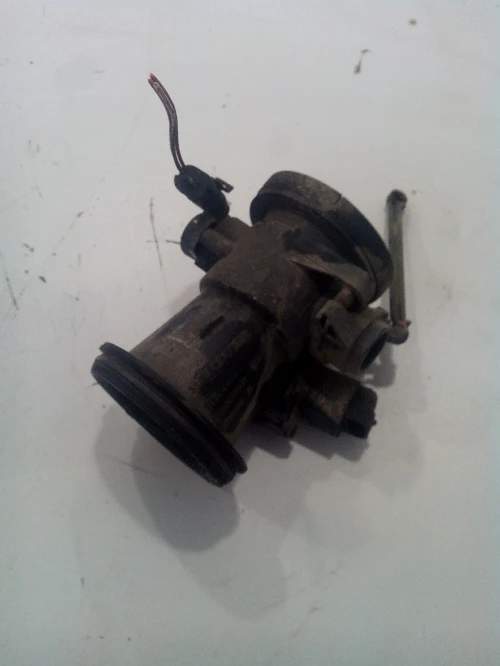 Дросел за рено клио 1.4 8 клапана 