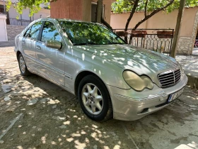 Mercedes-Benz C 220 CDI, снимка 12