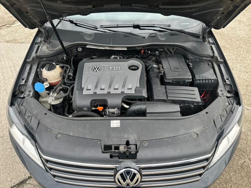 VW Passat 2.0TDICR170к.с, снимка 9 - Автомобили и джипове - 44549106