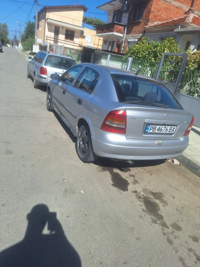 Opel Astra 1.6 eco tec, снимка 3 - Автомобили и джипове - 47419314