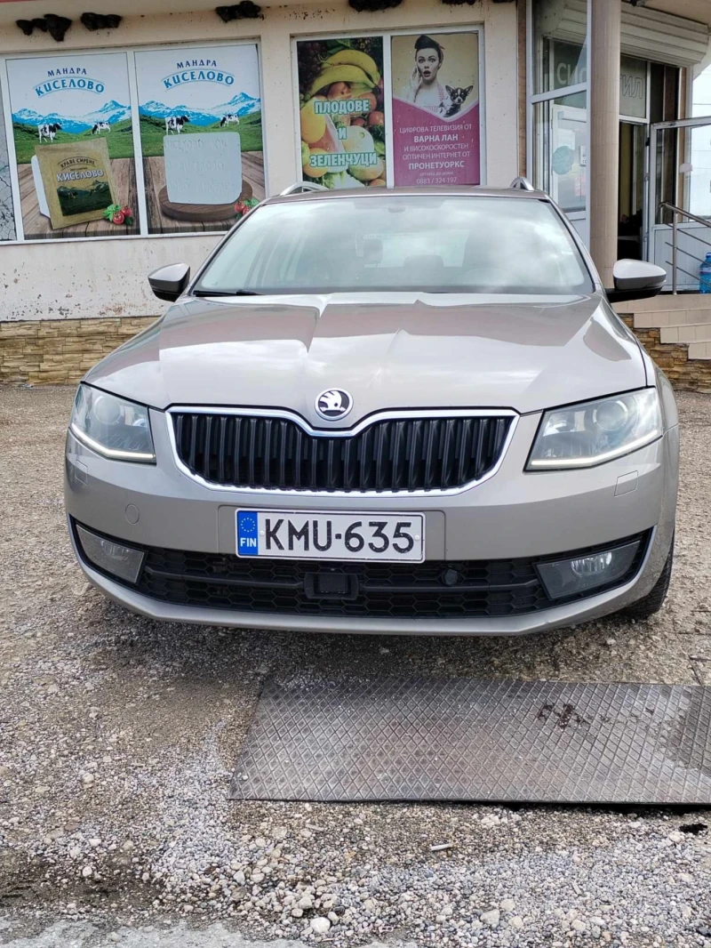 Skoda Octavia 2.0 TDI DSG, снимка 8 - Автомобили и джипове - 47427964