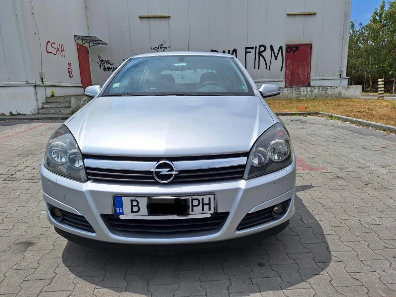 Opel Astra 1.7 CDTI, снимка 1 - Автомобили и джипове - 48263400