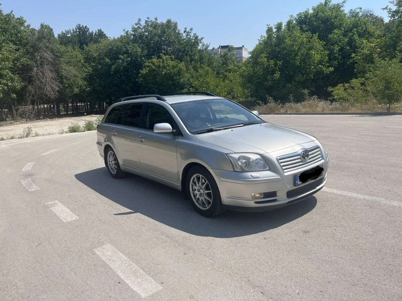 Toyota Avensis 2.0, снимка 4 - Автомобили и джипове - 51132683