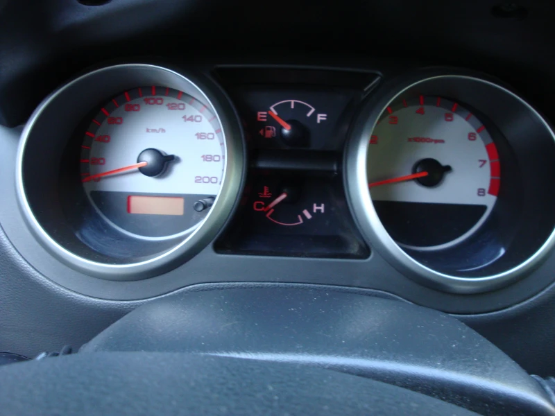 Fiat Idea, снимка 4 - Автомобили и джипове - 51872814