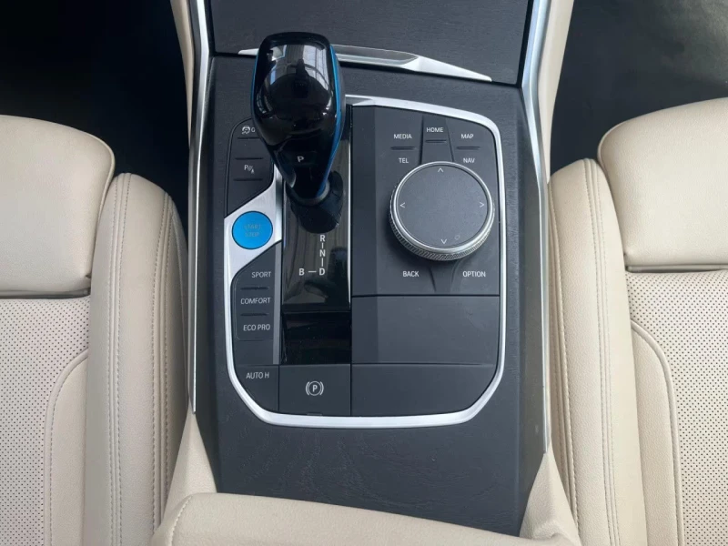 BMW i4 eDrive40/340HP/GRAN-COUPE/MEMO/AHK/CAM/NAVI/257g, снимка 10 - Автомобили и джипове - 51580507