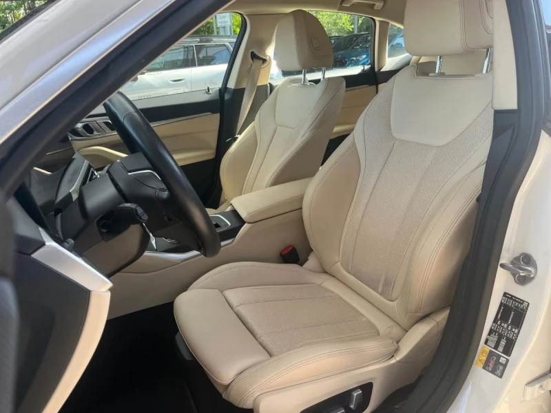 BMW i4 eDrive40/340HP/GRAN-COUPE/MEMO/AHK/CAM/NAVI/257g, снимка 6 - Автомобили и джипове - 51580507