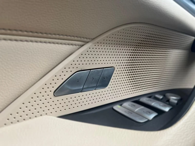 BMW i4 eDrive40/340HP/GRAN-COUPE/MEMO/AHK/CAM/NAVI/257g, снимка 7 - Автомобили и джипове - 51580507