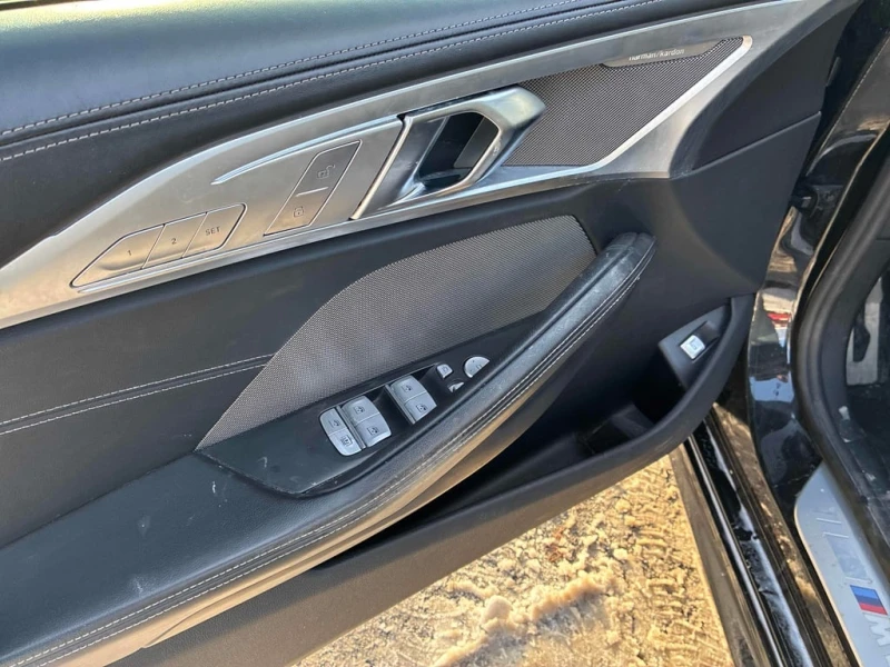 BMW 850 * M850i xDrive * CARFAX * БЕЗ ПЪРВОНАЧАЛНА ВНОСКА, снимка 10 - Автомобили и джипове - 52841057