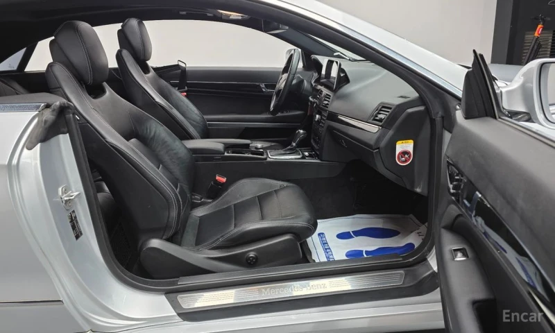 Mercedes-Benz E 350, снимка 10 - Автомобили и джипове - 53004972