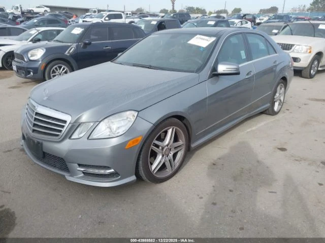 Mercedes-Benz E 350 Подгреви* Памет на седалките* Камера* Двойна пано, снимка 2 - Автомобили и джипове - 53245018