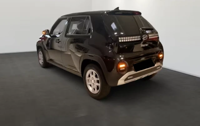 Hyundai Inster CAM* LED* CARPLAY* , снимка 4 - Автомобили и джипове - 54064957