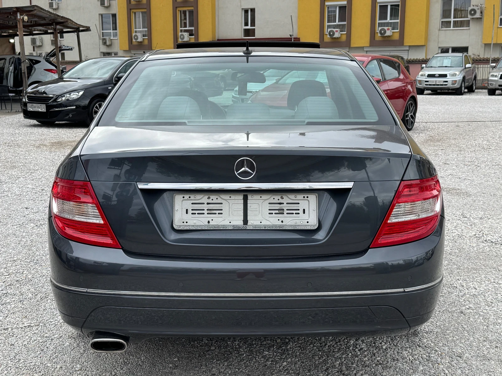 Mercedes-Benz C 180 ГАЗОВ ИНЖ* AUTOMATIC* EURO 5 - изображение 7