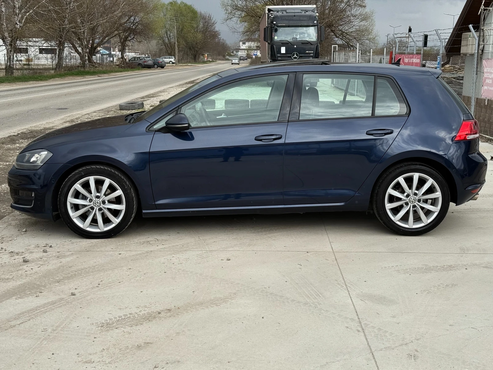 VW Golf 2.0 TDI Highline/DSG/Навигация/Шибедах/Лизинг - изображение 7