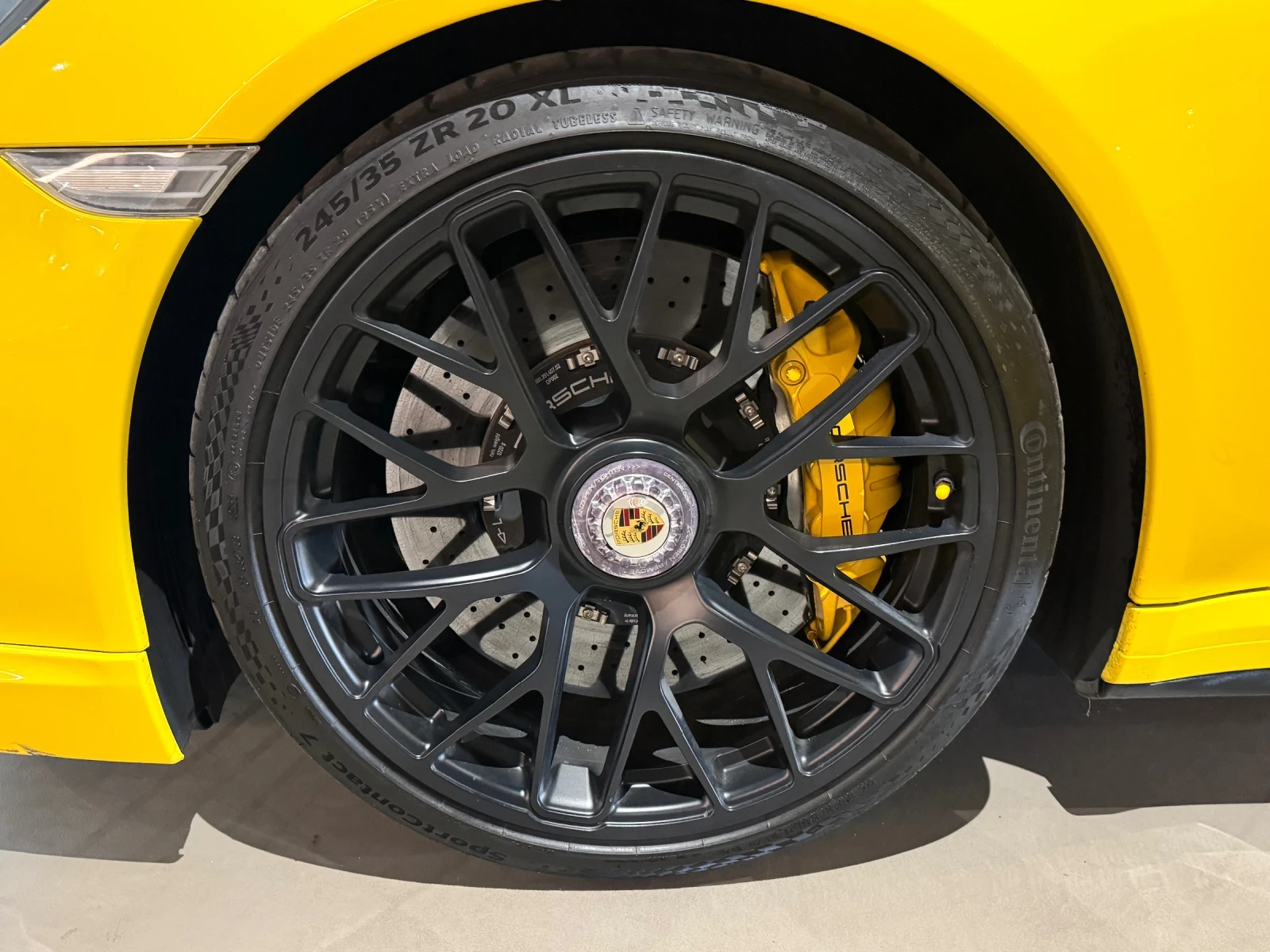 Porsche 911 Turbo S - изображение 5