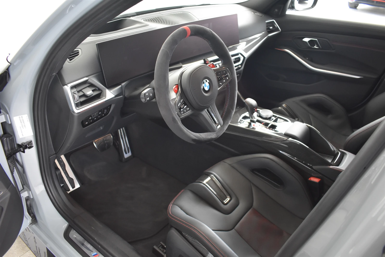 BMW M3 CS - изображение 6
