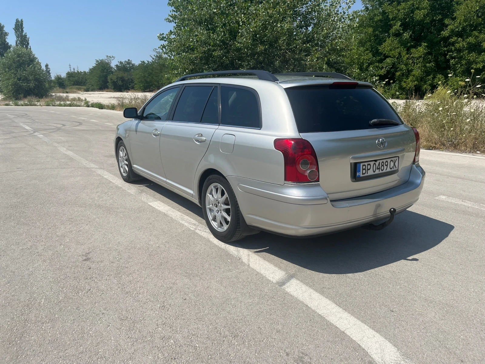 Toyota Avensis 2.0 - изображение 5