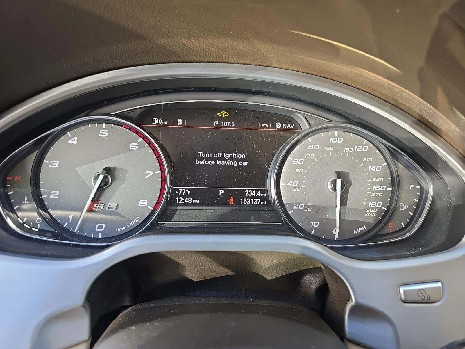 Audi S8 FULL* LED* 4.0T* BANG* OLUFSEN* ДИСТРОНИК* МАСАЖ*  - изображение 6