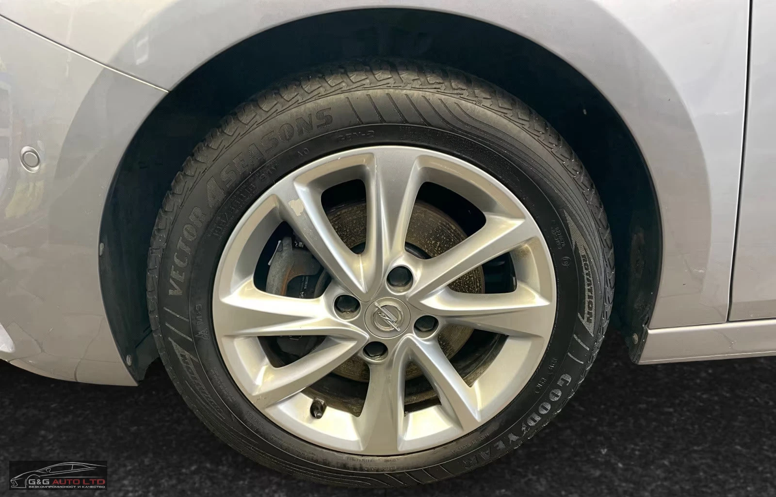 Opel Corsa 1.5/ELEGANCE/102HP/LED/NAVI/PARK&GO/CAM/CPLAY/751f - изображение 9
