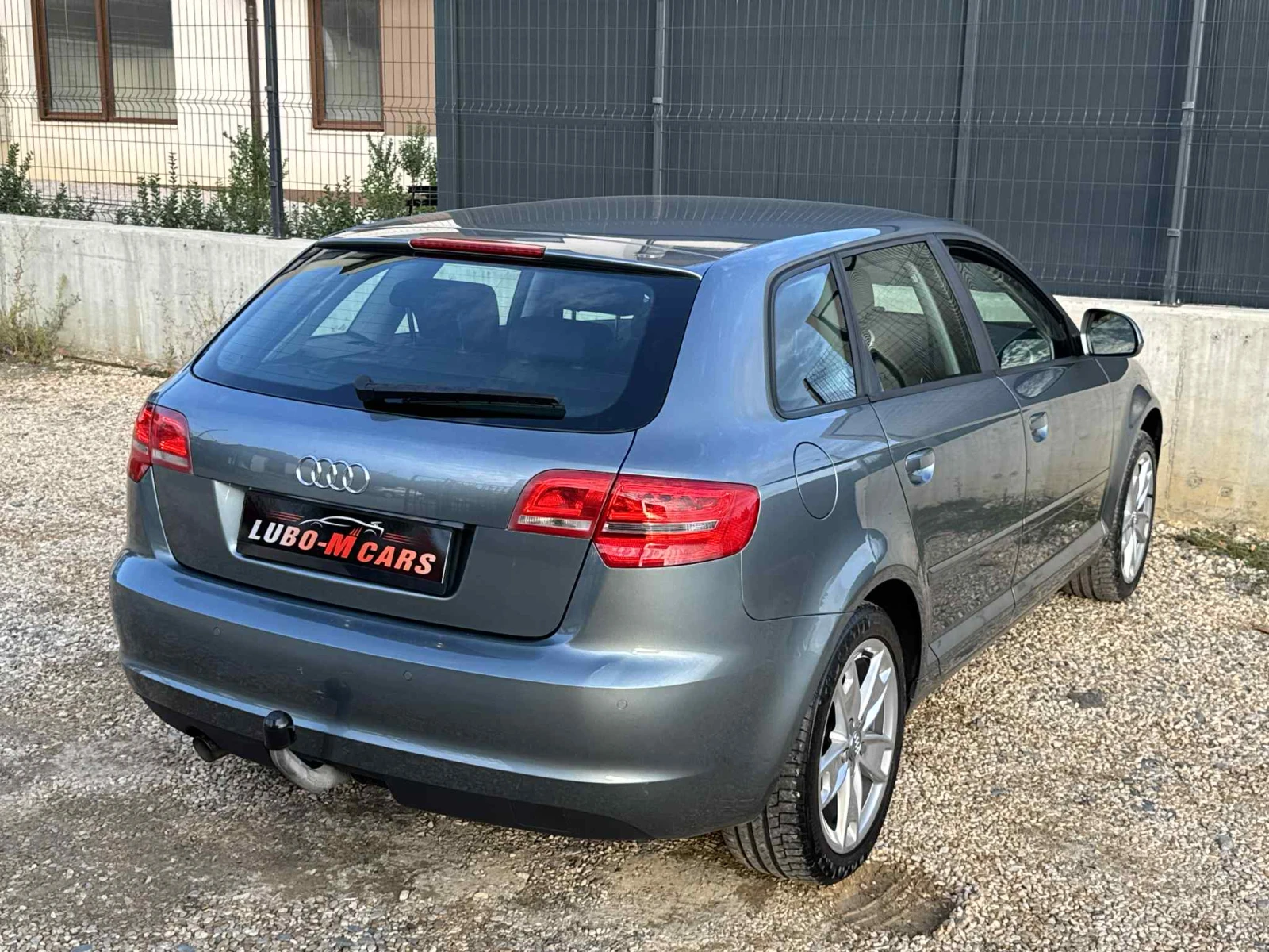 Audi A3 1.6TDI* SPORTBACK* EURO5* TOP - изображение 8