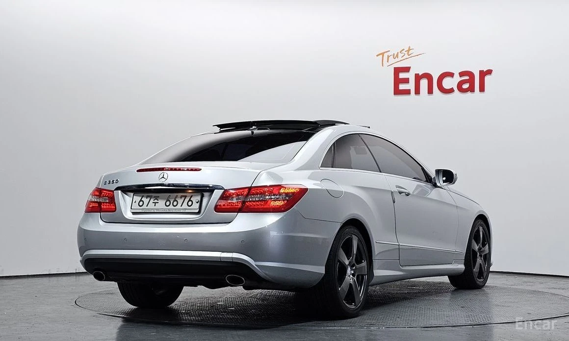 Mercedes-Benz E 350  - изображение 2
