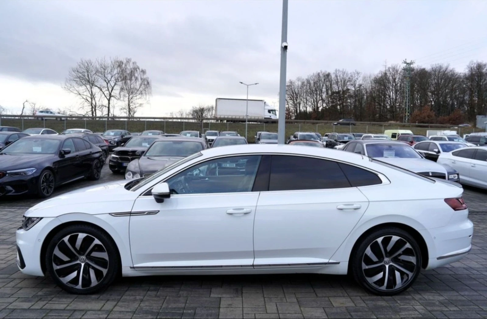 VW Arteon 2.0 TDI/4Motion/DSG/R-line - изображение 6