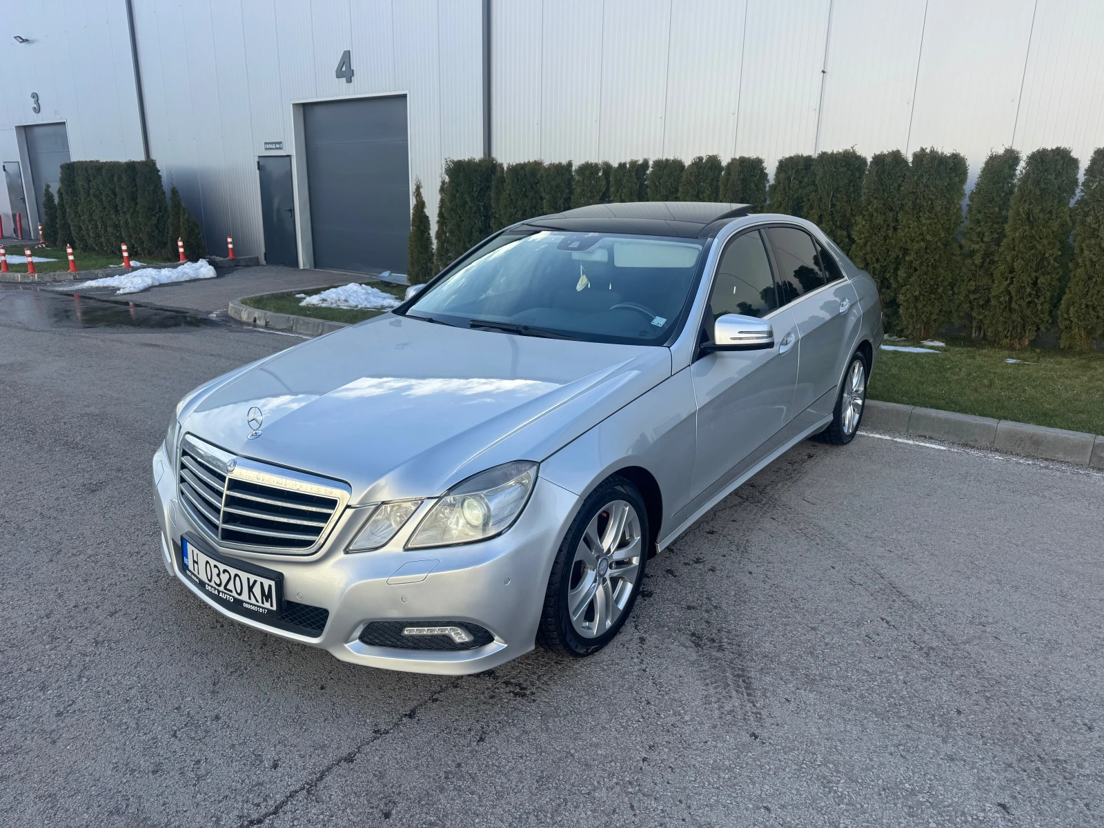 Mercedes-Benz E 220 PANORAMA - изображение 3
