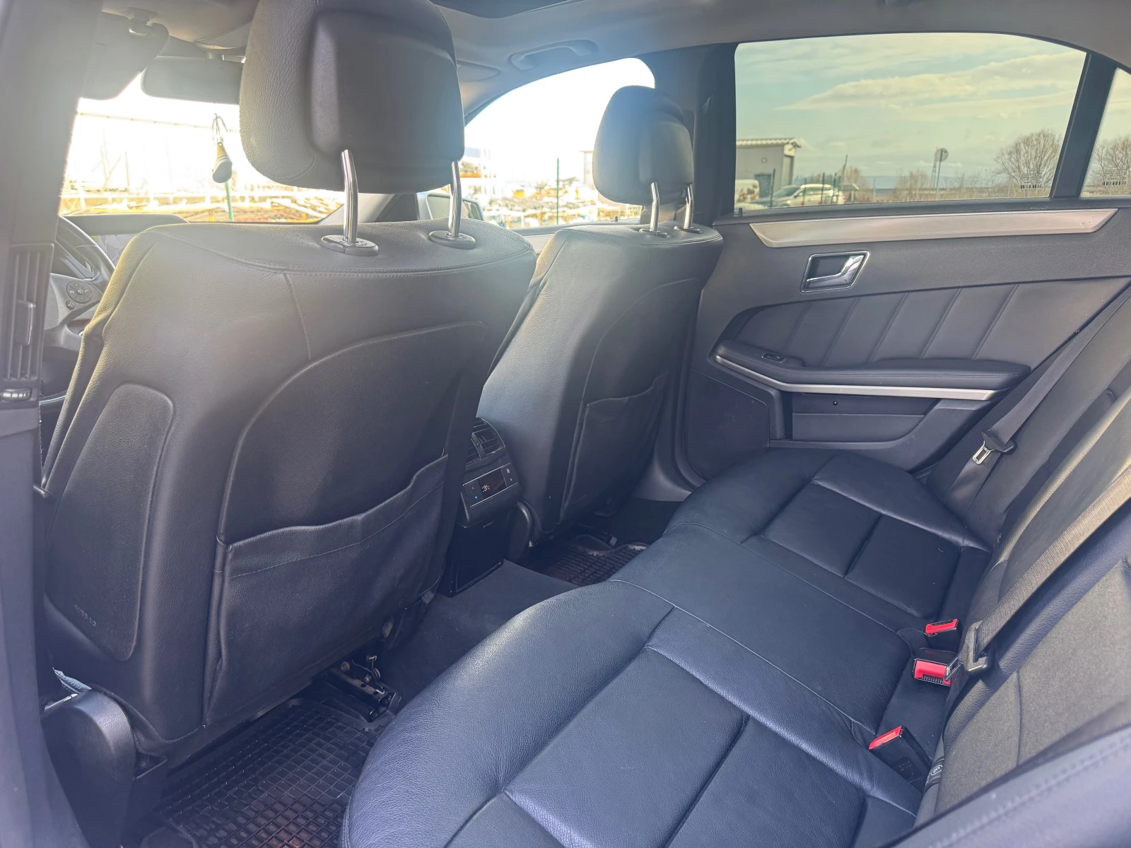 Mercedes-Benz E 220 PANORAMA | Mobile.bg � ����������� 12