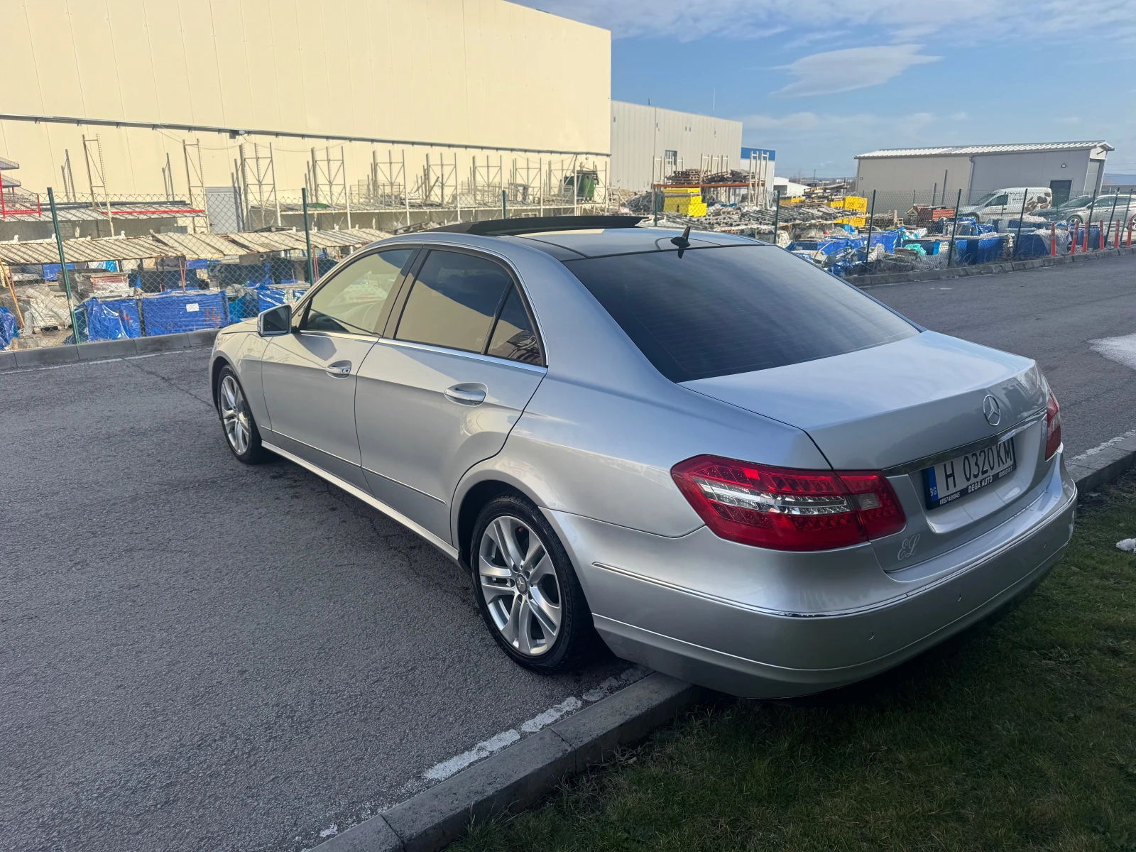 Mercedes-Benz E 220 PANORAMA - изображение 7