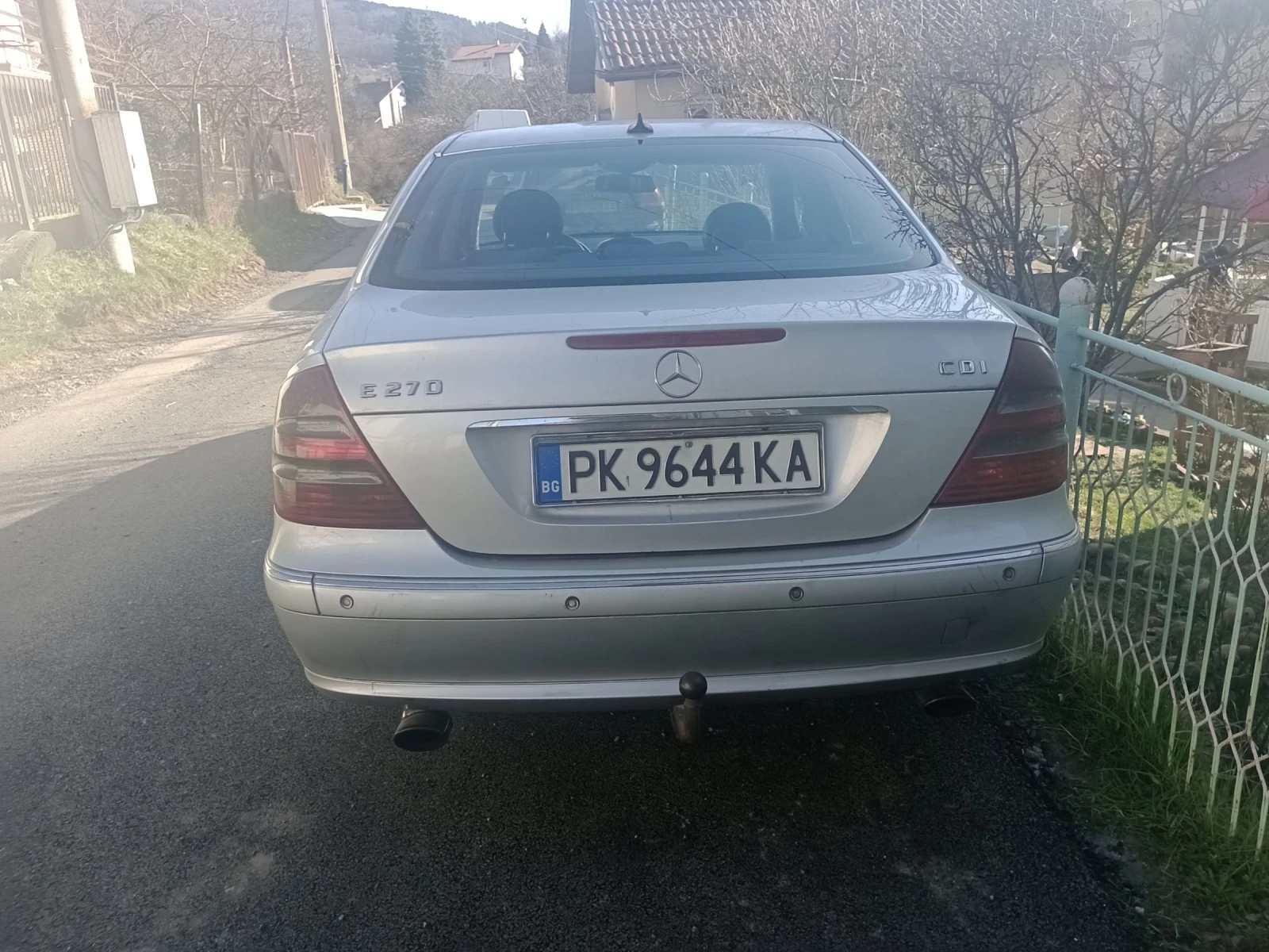 Mercedes-Benz E 270, снимка 2 - Автомобили и джипове - 53664889