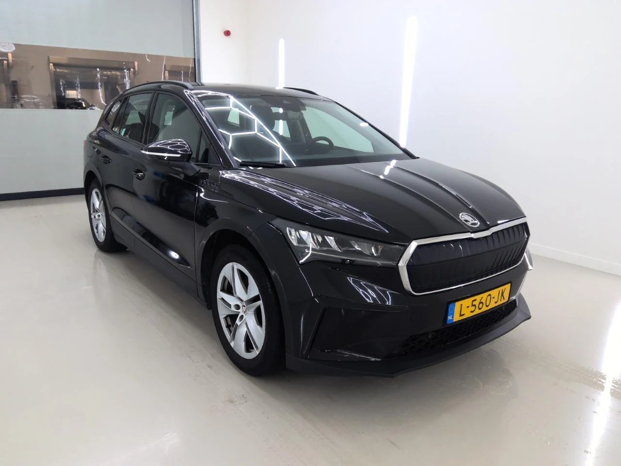 Skoda Enyaq 60 Clever- 90% SOH | Auto.bg — изображение 1