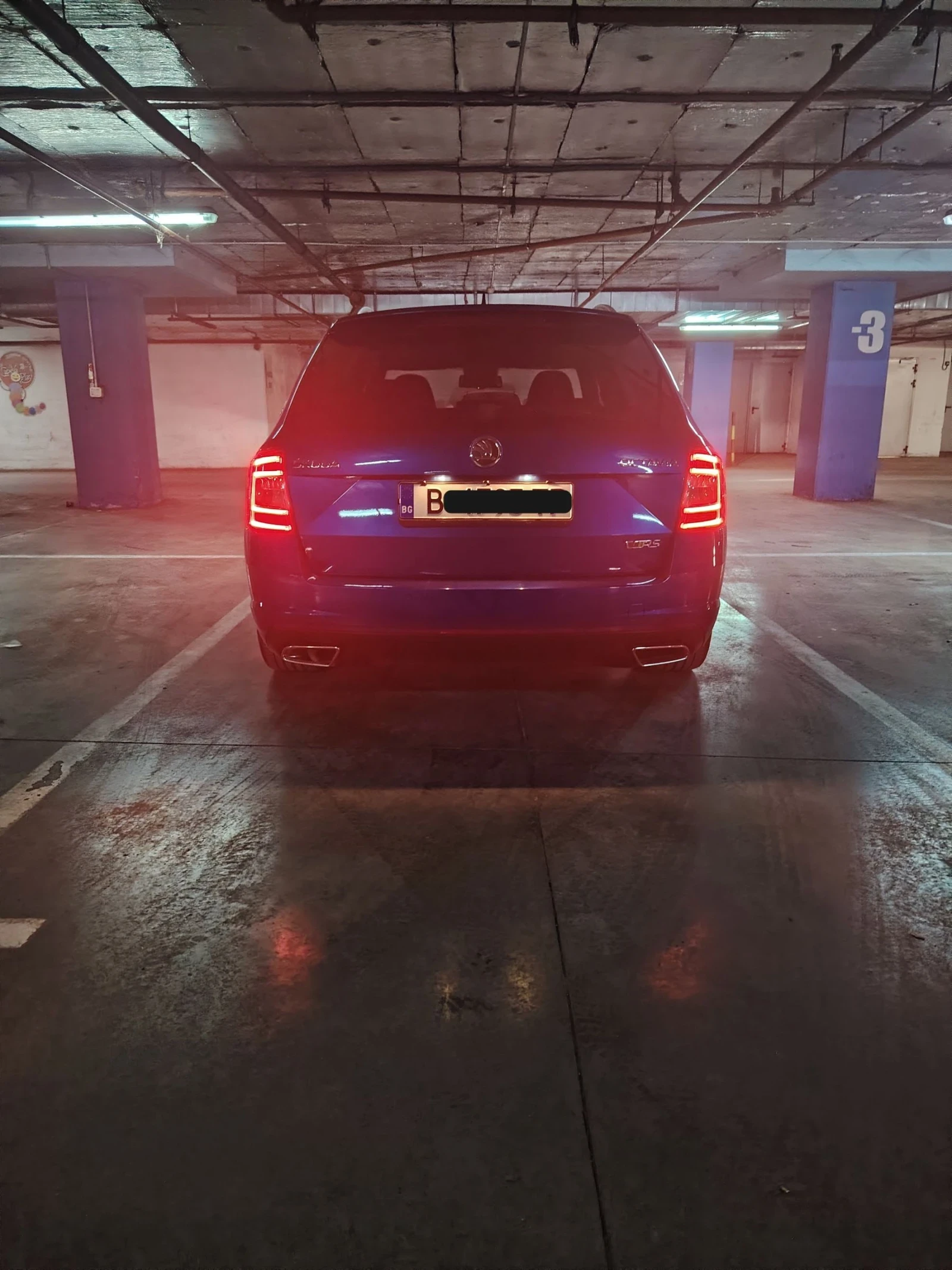 Skoda Octavia VRS, снимка 9 - Автомобили и джипове - 54148819