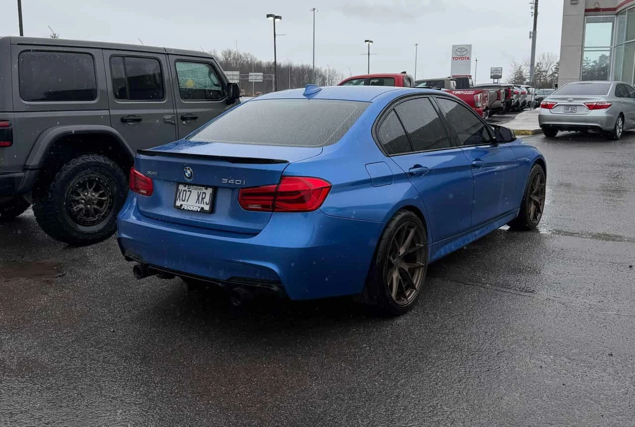 BMW 340 * xDrive * CARFAX * M PACK * ШИБИДАХ * KEYLESS, снимка 4 - Автомобили и джипове - 54179498