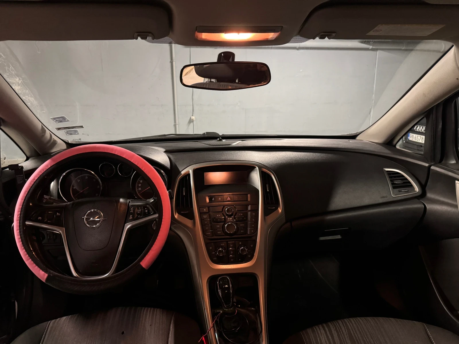 Opel Astra, снимка 10 - Автомобили и джипове - 54232832