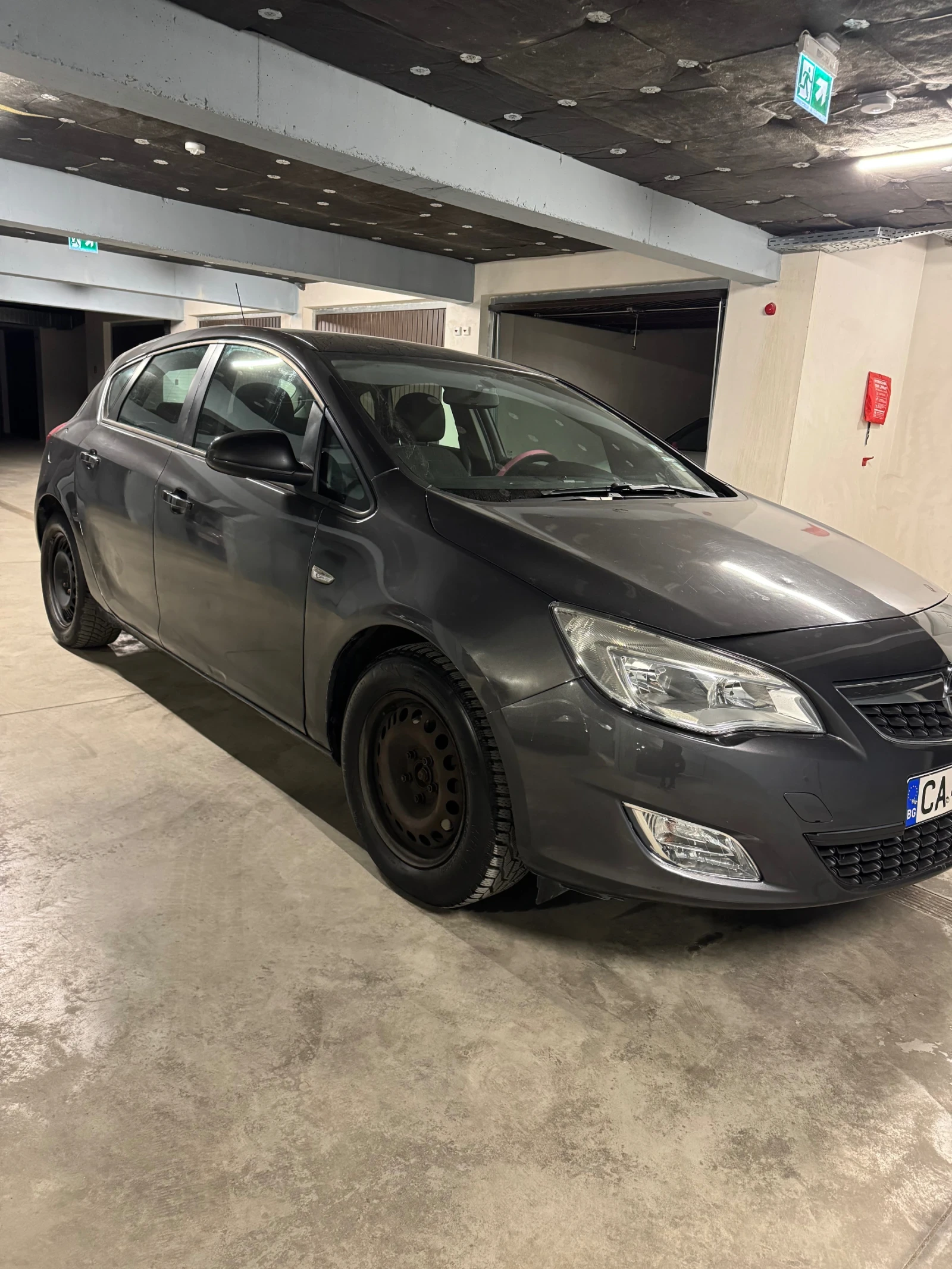 Opel Astra, снимка 3 - Автомобили и джипове - 54232832