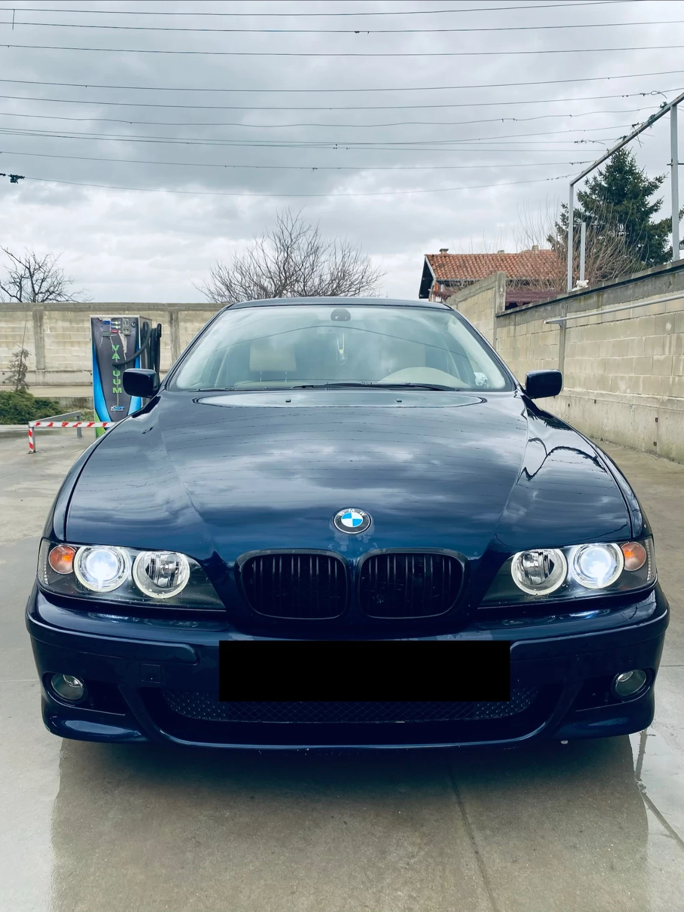 BMW 525