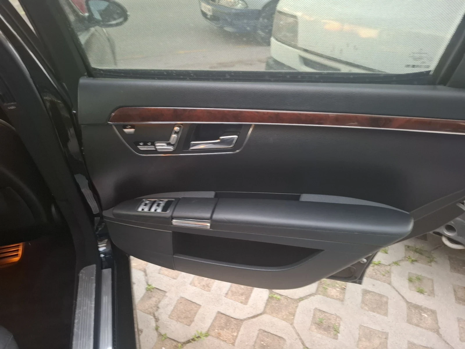 Mercedes-Benz S 550, снимка 15 - Автомобили и джипове - 55040879
