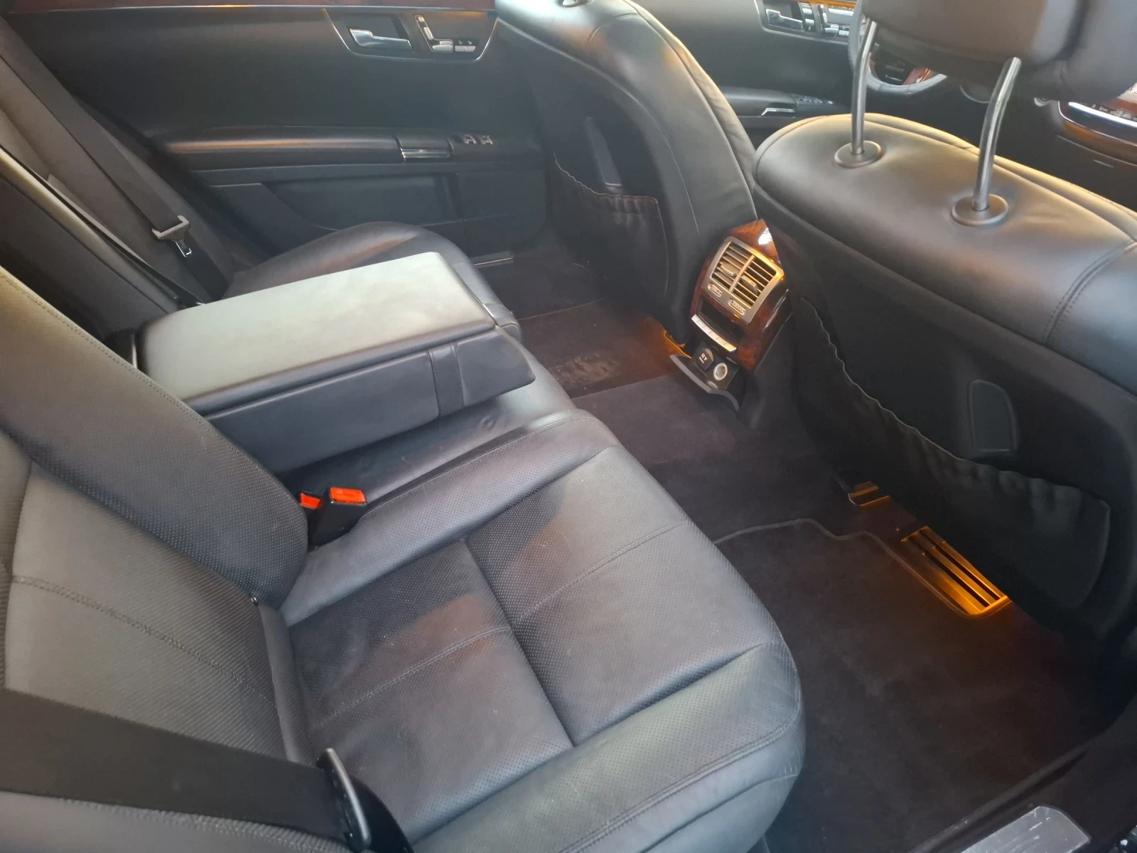 Mercedes-Benz S 550, снимка 8 - Автомобили и джипове - 55040879