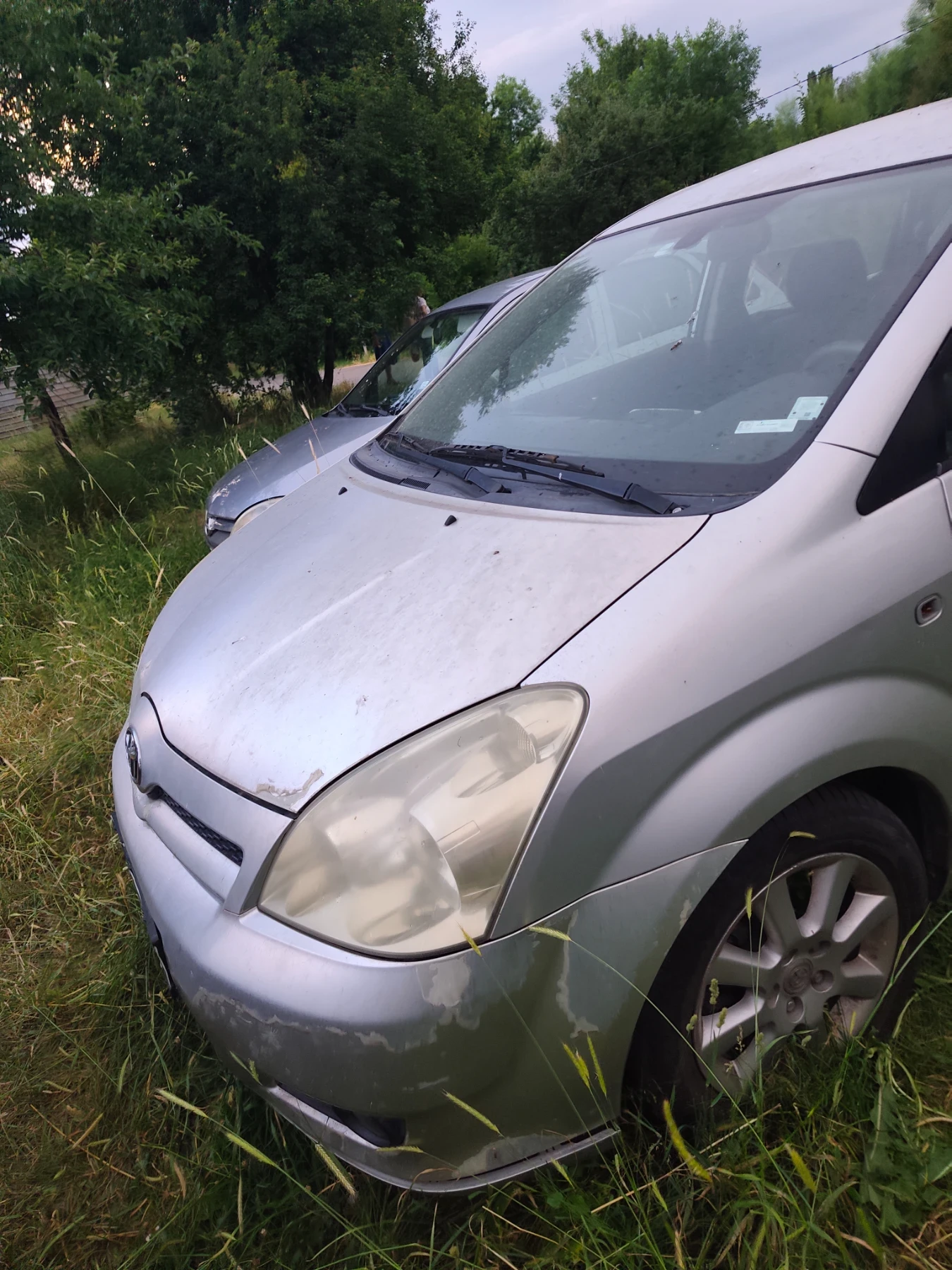 Toyota Corolla verso, снимка 2 - Автомобили и джипове - 55015818