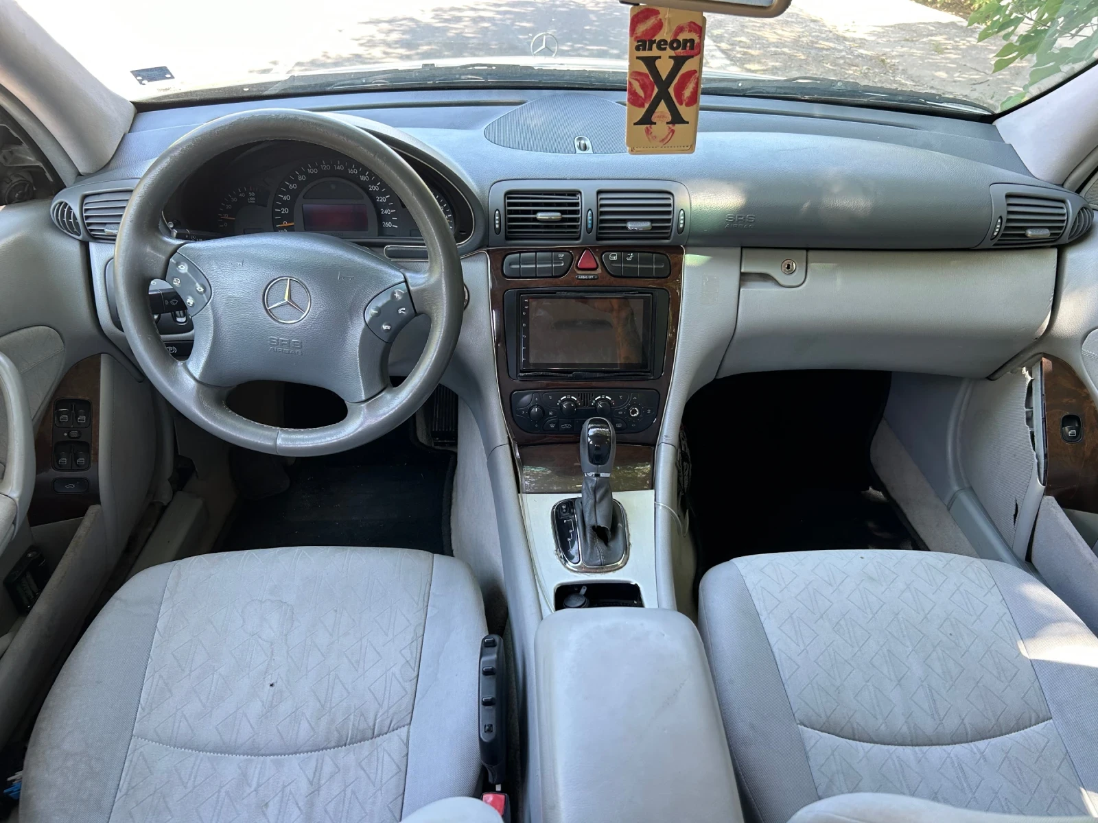 Mercedes-Benz C 220 CDI, снимка 17 - Автомобили и джипове - 55482691