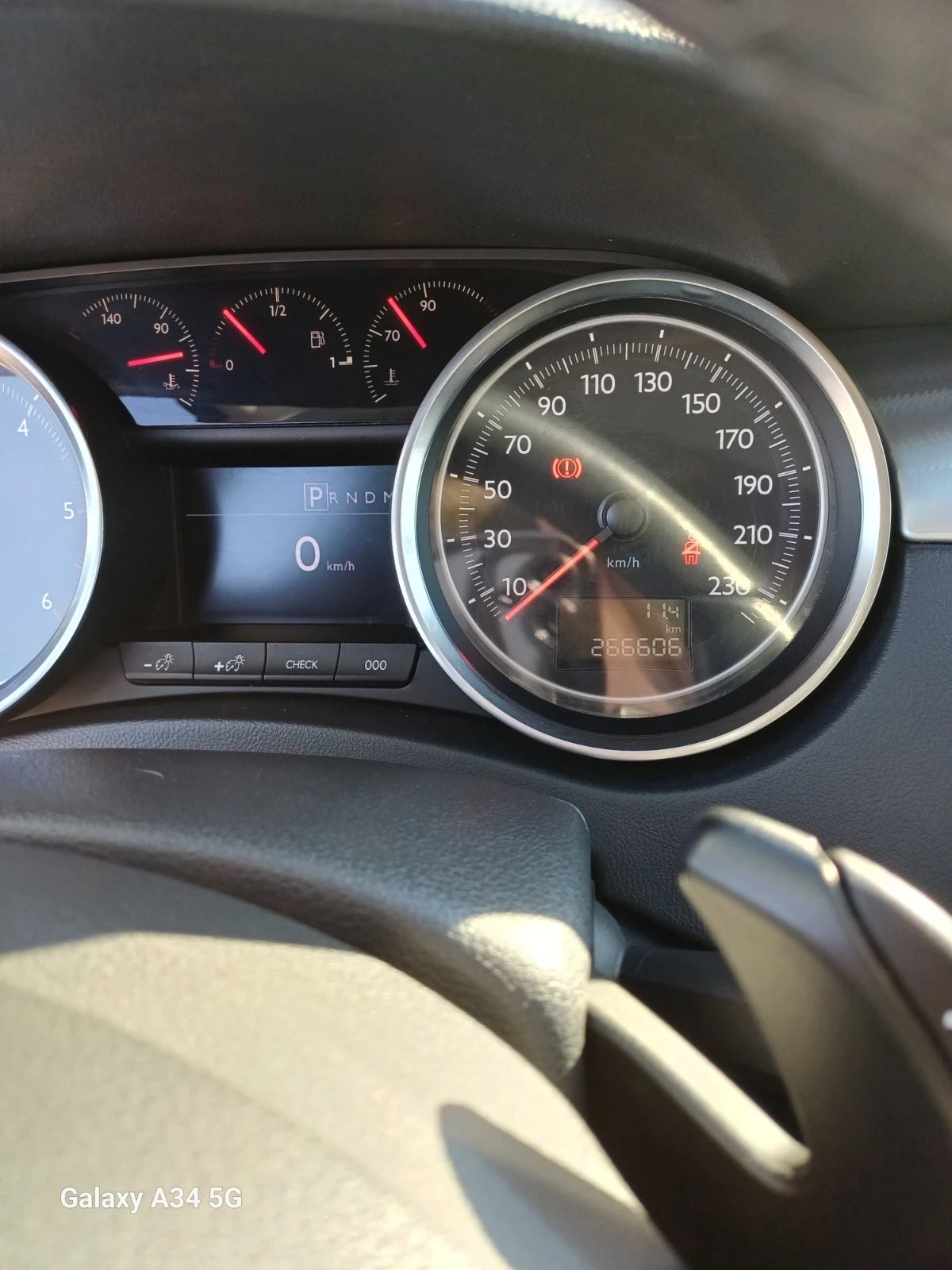 Peugeot 508 2.2 мотор 204 к.с GT, снимка 11 - Автомобили и джипове - 55337070